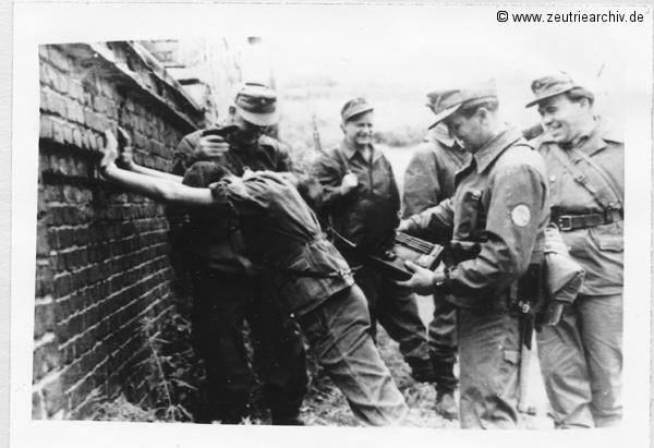 Cronik der Kampfgruppe des VEB Möbelkombinats Möbelkombinates Zeulenroda Zeutrie Zeu Trie Kampfgruppen der Betriebe der DDR