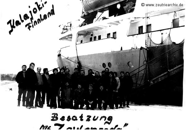 Besatzung vom Schiff MS Zeulenroda in Kalajoki Finnland