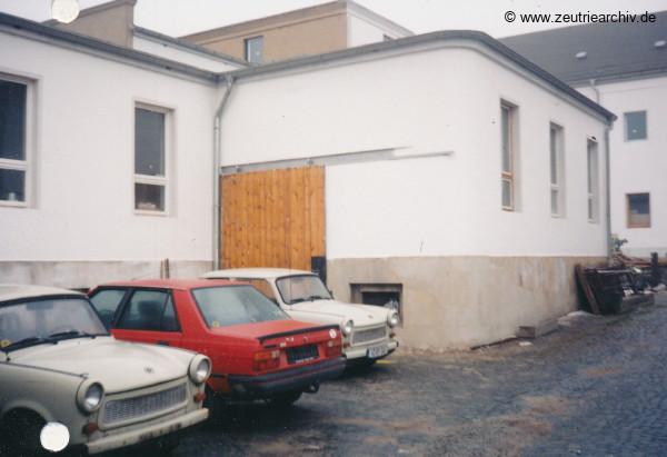 Fotos innen und außen aus mehreren Jahrzehnten der VEB Drahtweberei Neustadt Orla Betriebsteil Zeulenroda DDR heute Zeuro Zeutrie Möbel