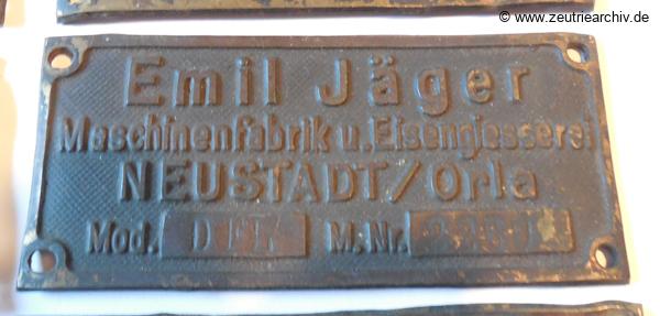 DWLOSE Typenschilder Spulen Verpackung des VEB Metallweberei Neustadt Orla Betriebsteil Zeulenroda Baderschneider Lenzner DDR heute Zeuro Zeutrie Möbel