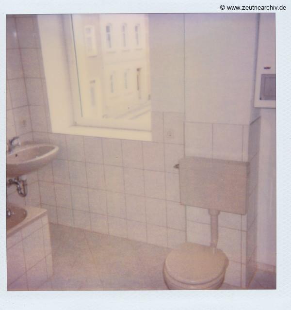 Fotos innen und außen aus mehreren Jahrzehnten der VEB Drahtweberei Neustadt Orla Betriebsteil Zeulenroda DDR heute Zeuro Zeutrie Möbel