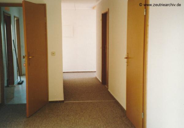 Fotos innen und außen aus mehreren Jahrzehnten der VEB Drahtweberei Neustadt Orla Betriebsteil Zeulenroda DDR heute Zeuro Zeutrie Möbel