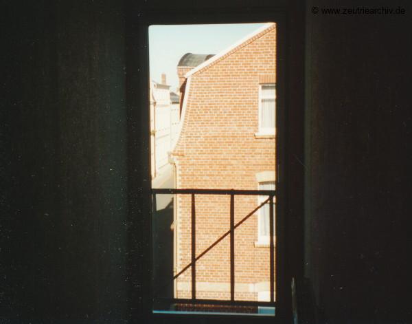 Fotos innen und außen aus mehreren Jahrzehnten der VEB Drahtweberei Neustadt Orla Betriebsteil Zeulenroda DDR heute Zeuro Zeutrie Möbel