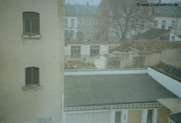 Fotos innen und außen aus mehreren Jahrzehnten der VEB Drahtweberei Neustadt Orla Betriebsteil Zeulenroda Baderschneider Lenzner DDR heute Zeuro Zeutrie Möbel
