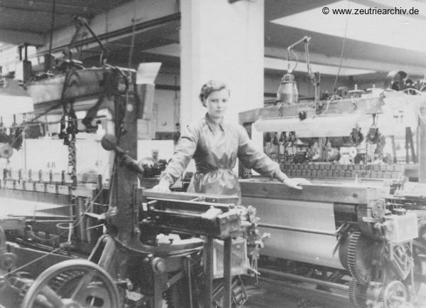 Fotos innen und außen aus mehreren Jahrzehnten der VEB Drahtweberei Neustadt Orla Betriebsteil Zeulenroda Baderschneider Lenzner DDR heute Zeuro Zeutrie Möbel